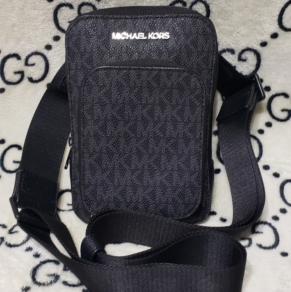 Michael Kors Black Belt Bag Compact and Stylish